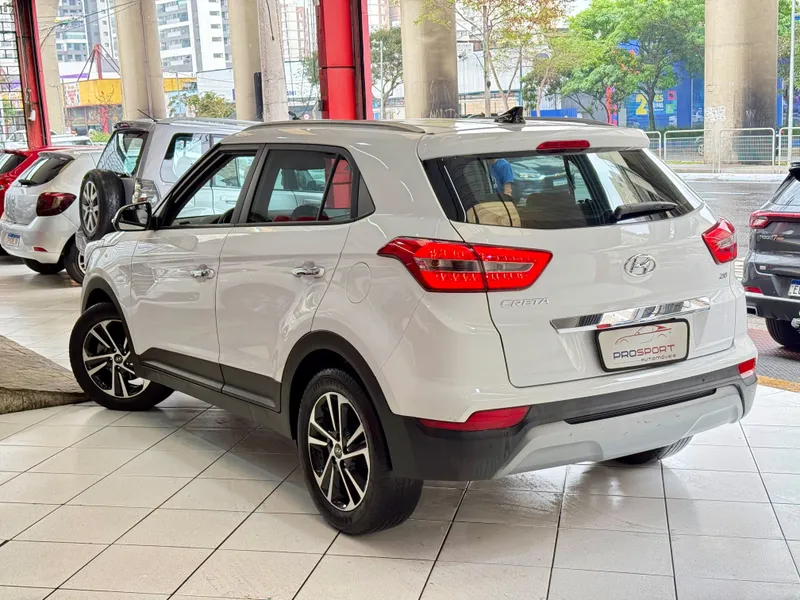 Hyundai Creta Branco