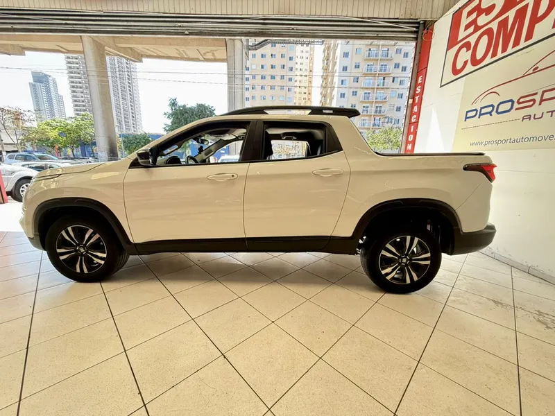 Fiat Toro Branco