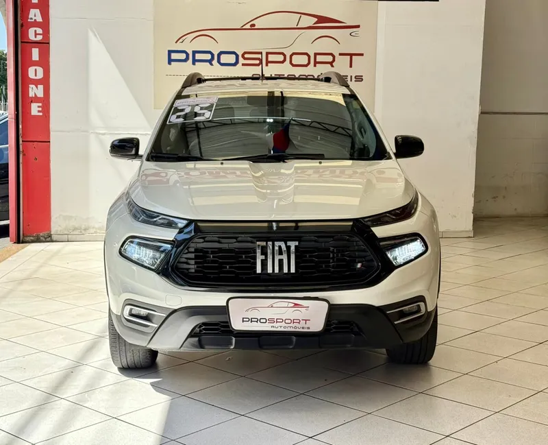 Fiat Toro Branco