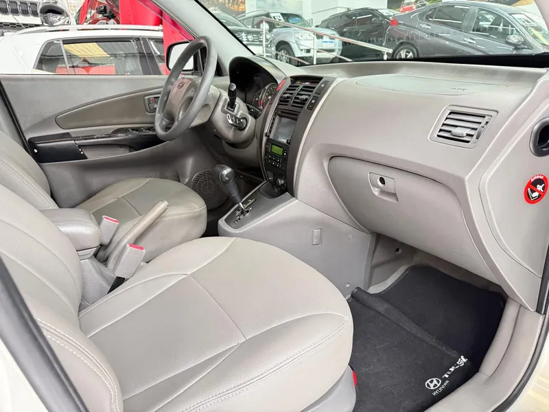 Hyundai Tucson Prata