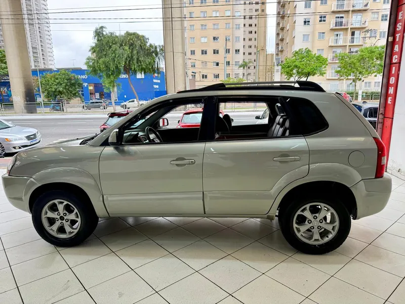 Hyundai Tucson Prata