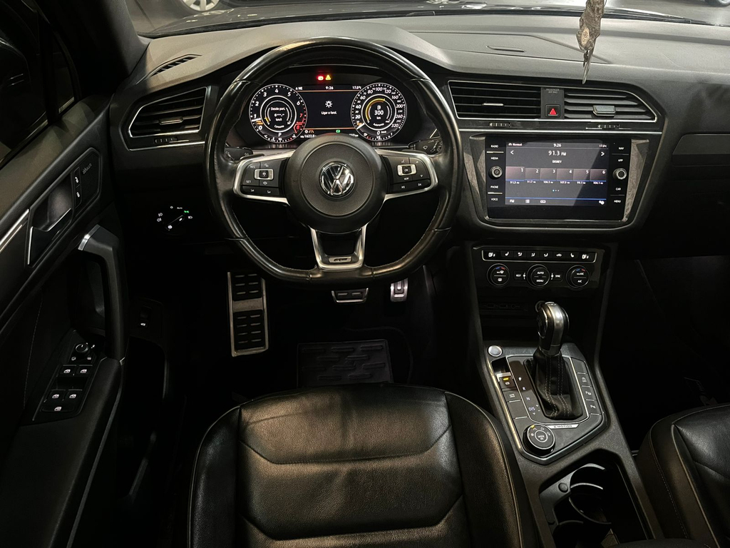 Volkswagen Tiguan Cinza