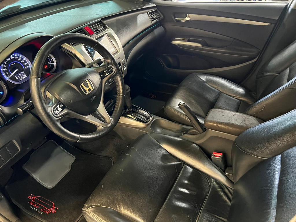 Honda City Preto
