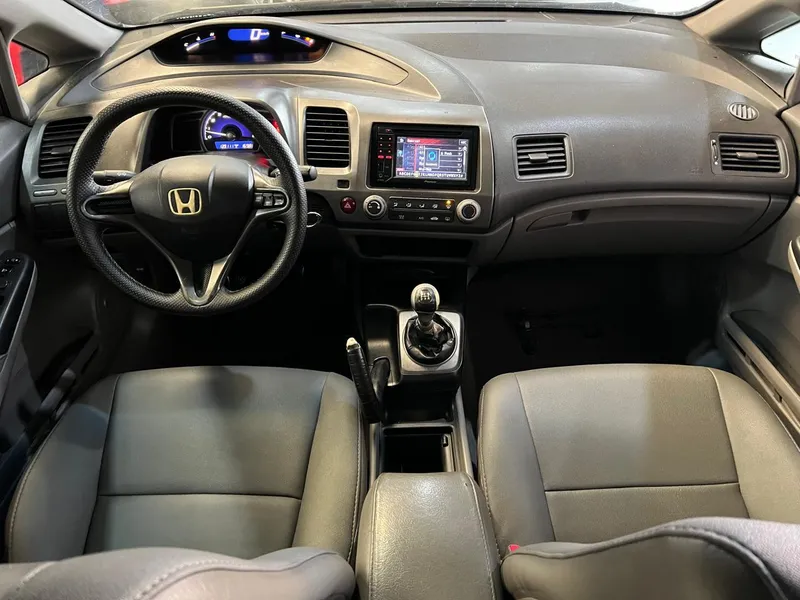 Honda Civic Cinza
