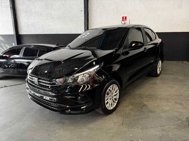 Fiat Cronos Preto