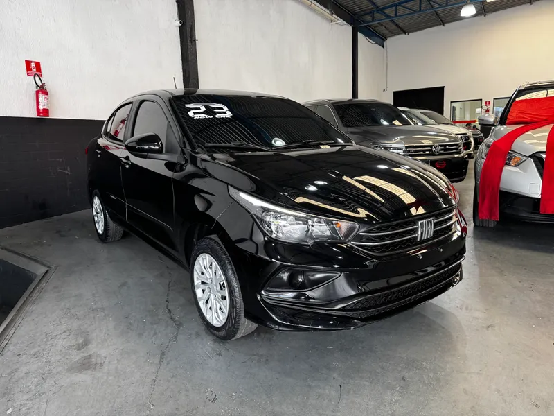 Fiat Cronos Preto