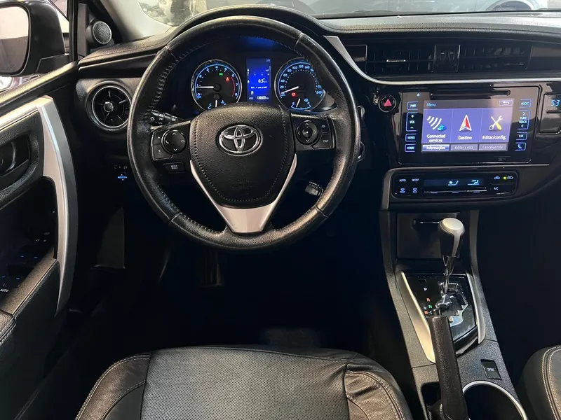 Toyota Corolla Preto