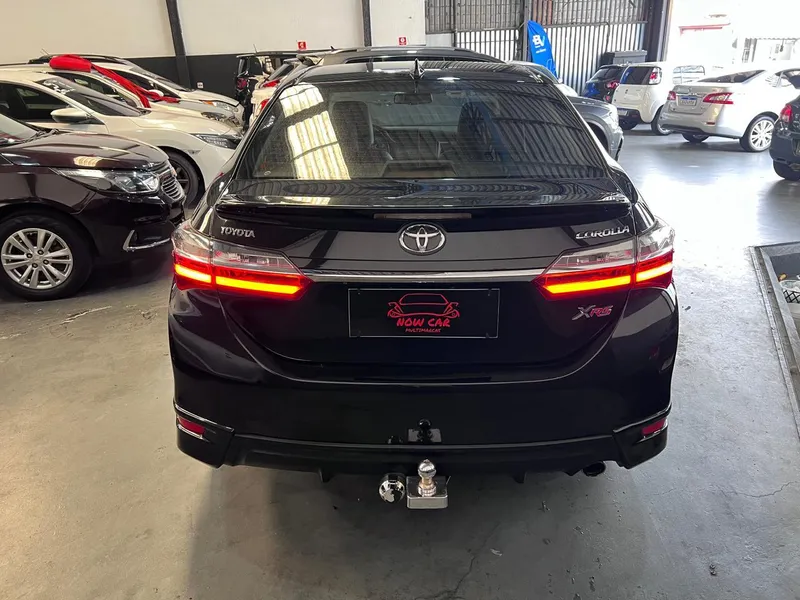 Toyota Corolla Preto