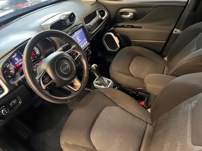 Jeep Renegade Preto