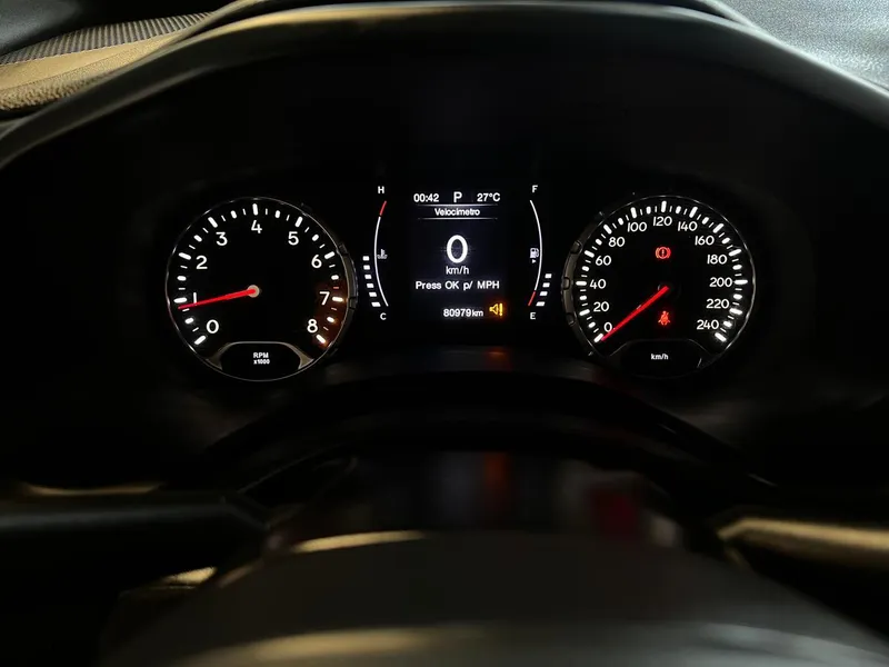 Jeep Renegade Preto