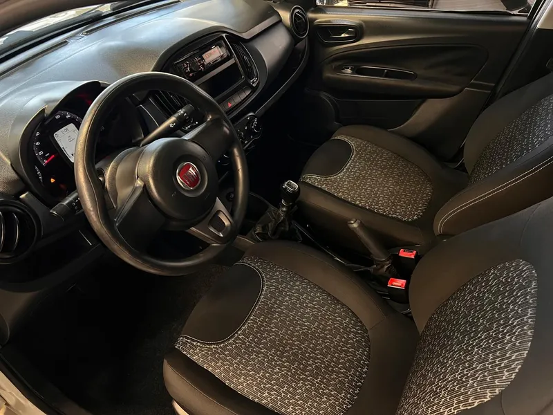 Fiat Uno Branco