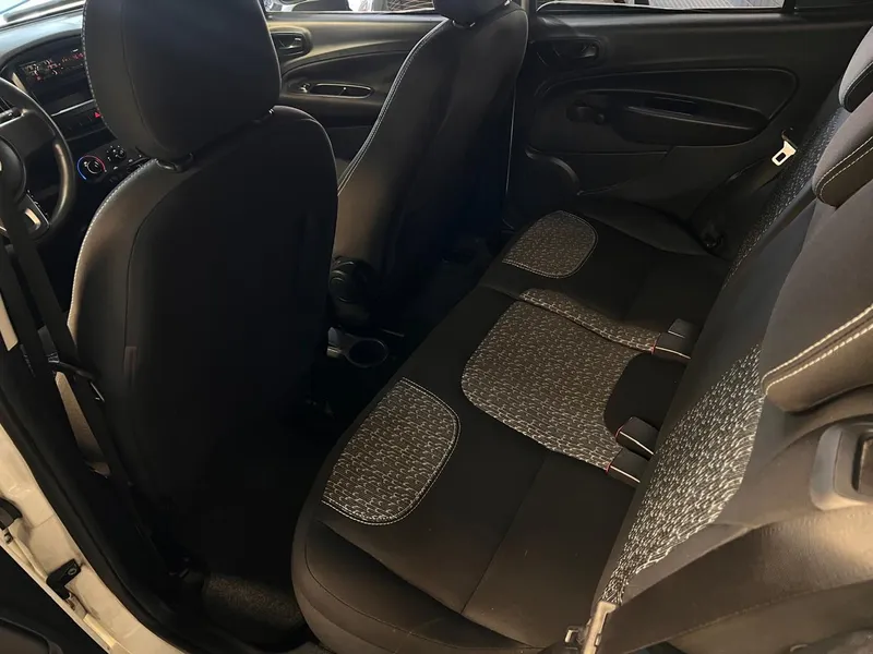 Fiat Uno Branco
