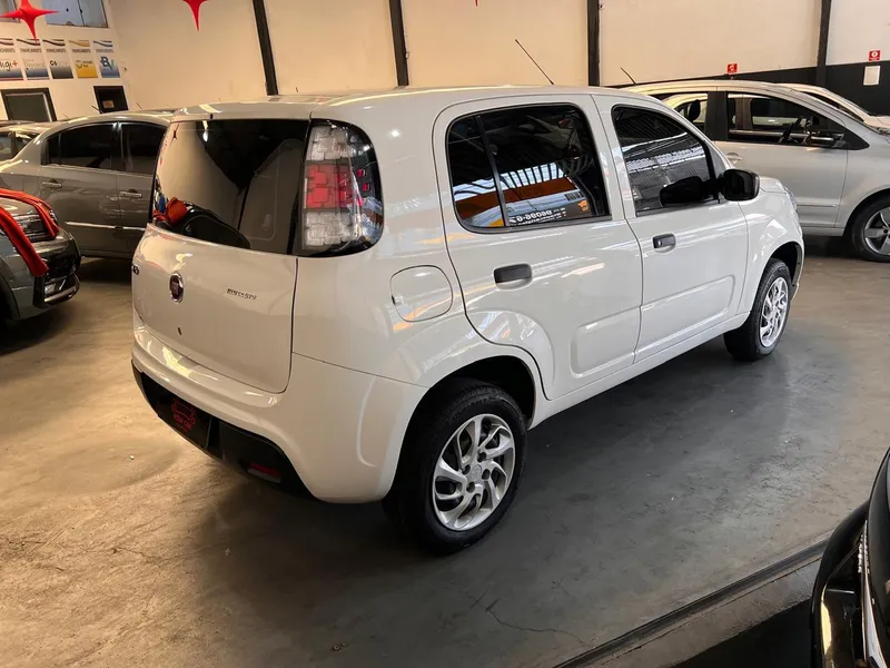 Fiat Uno Branco