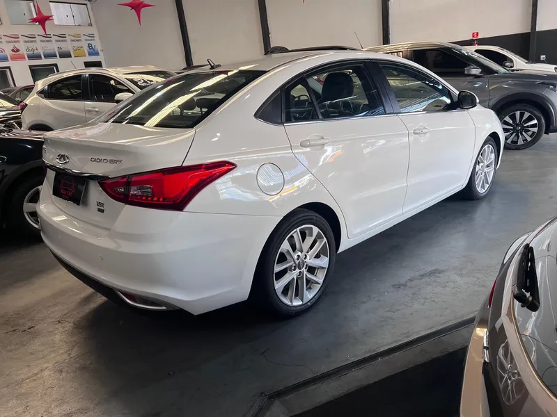 Chery ARRIZO 5 Branco