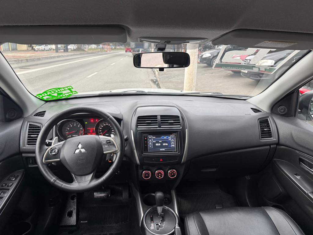 Mitsubishi ASX Branco