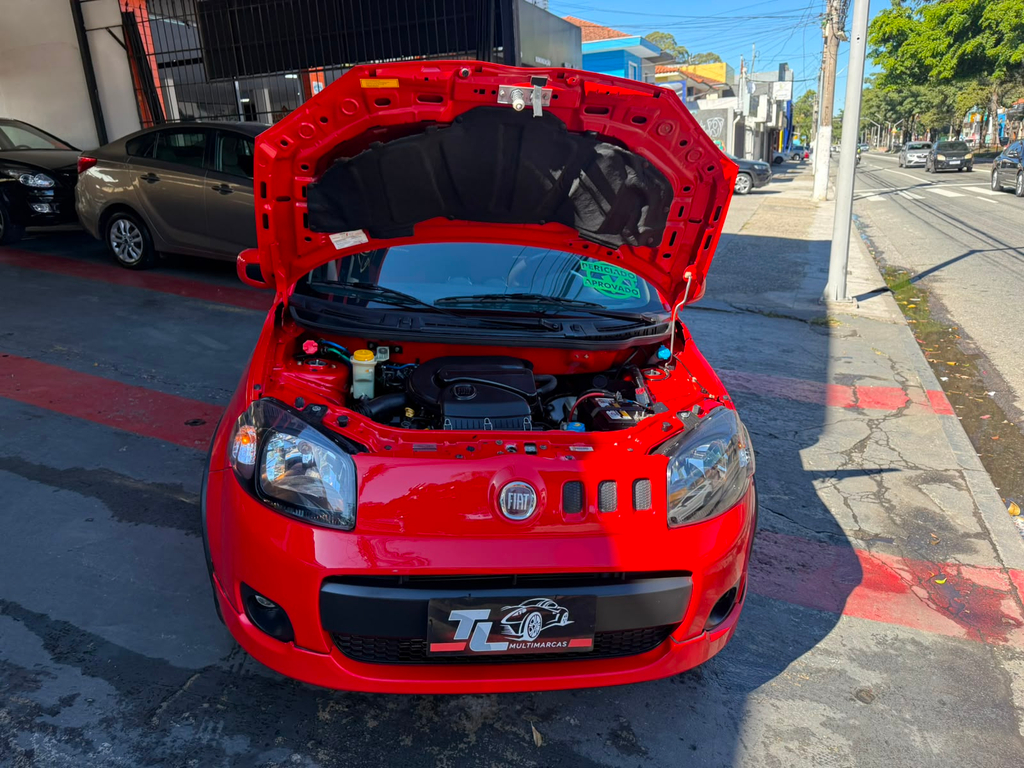Fiat Uno Vermelho