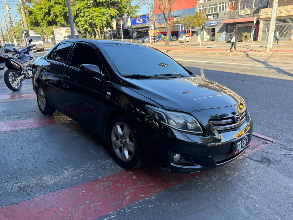 Toyota Corolla Preto