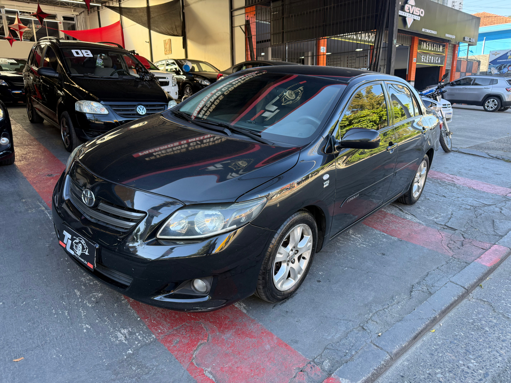 Toyota Corolla Preto