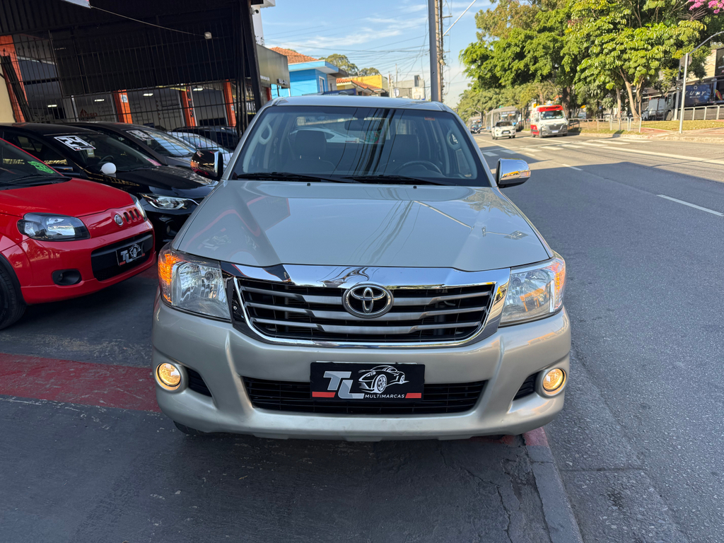 Toyota Hilux Cabine Dupla Bege