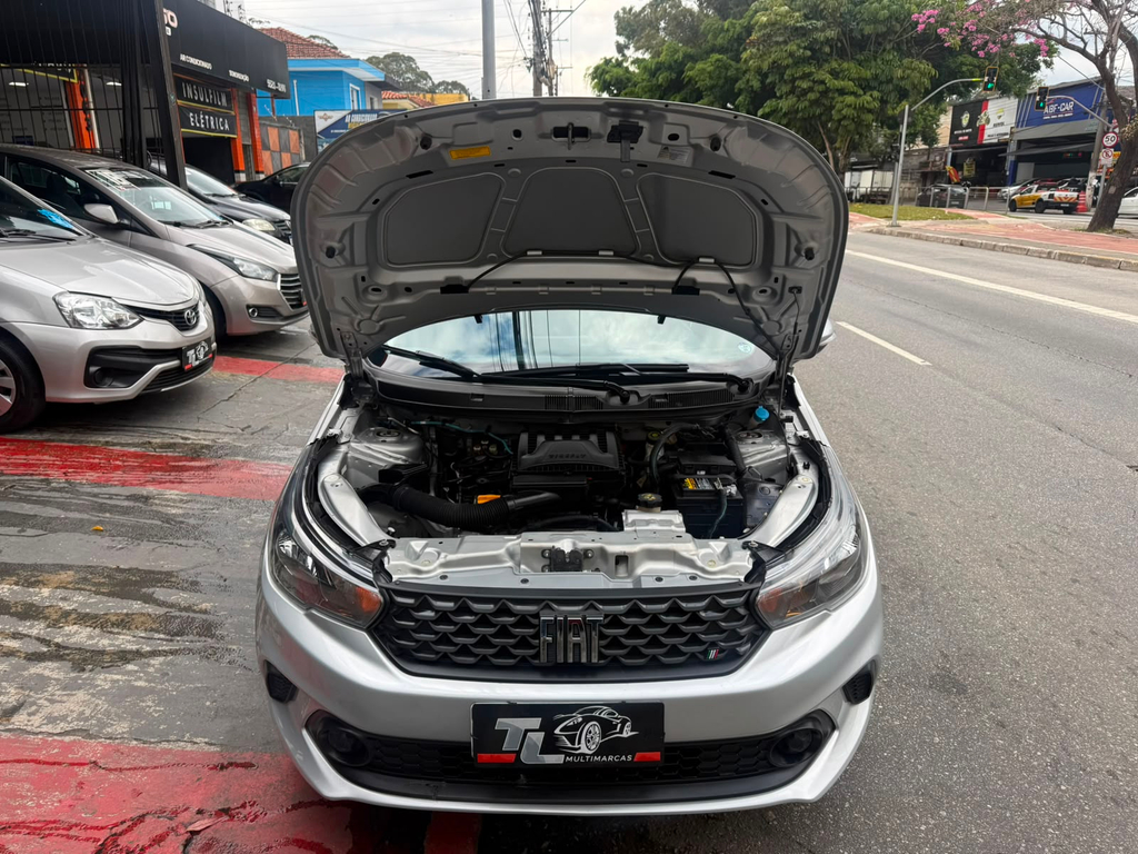 Fiat Argo Prata