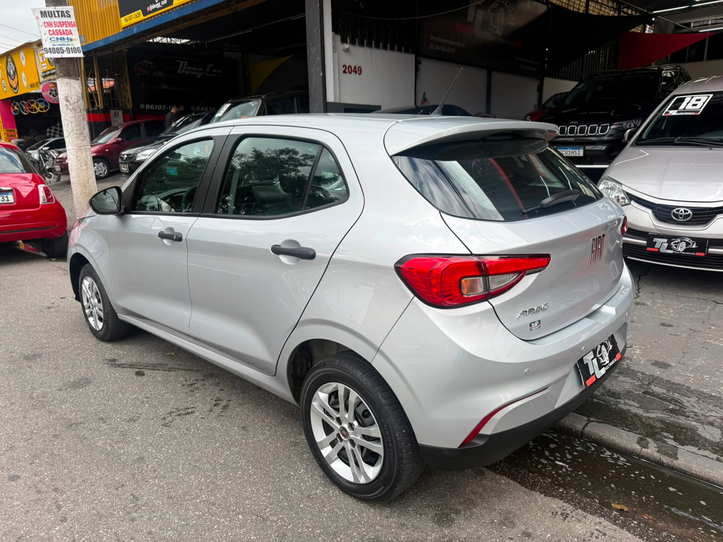 Fiat Argo Prata