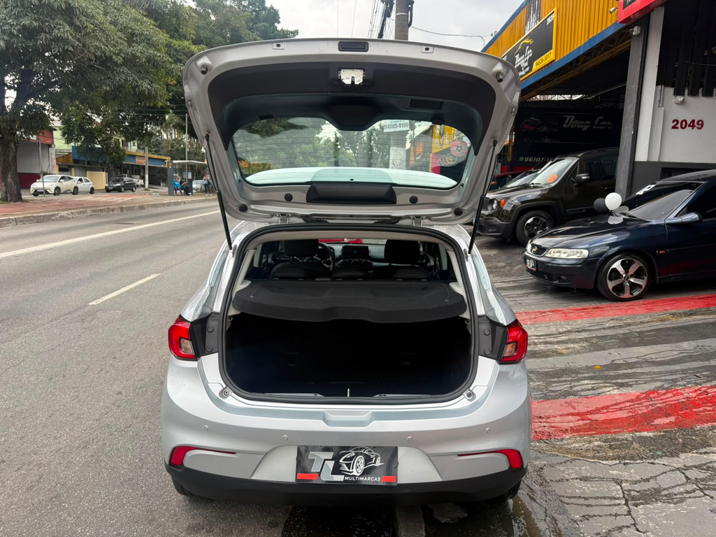 Fiat Argo Prata