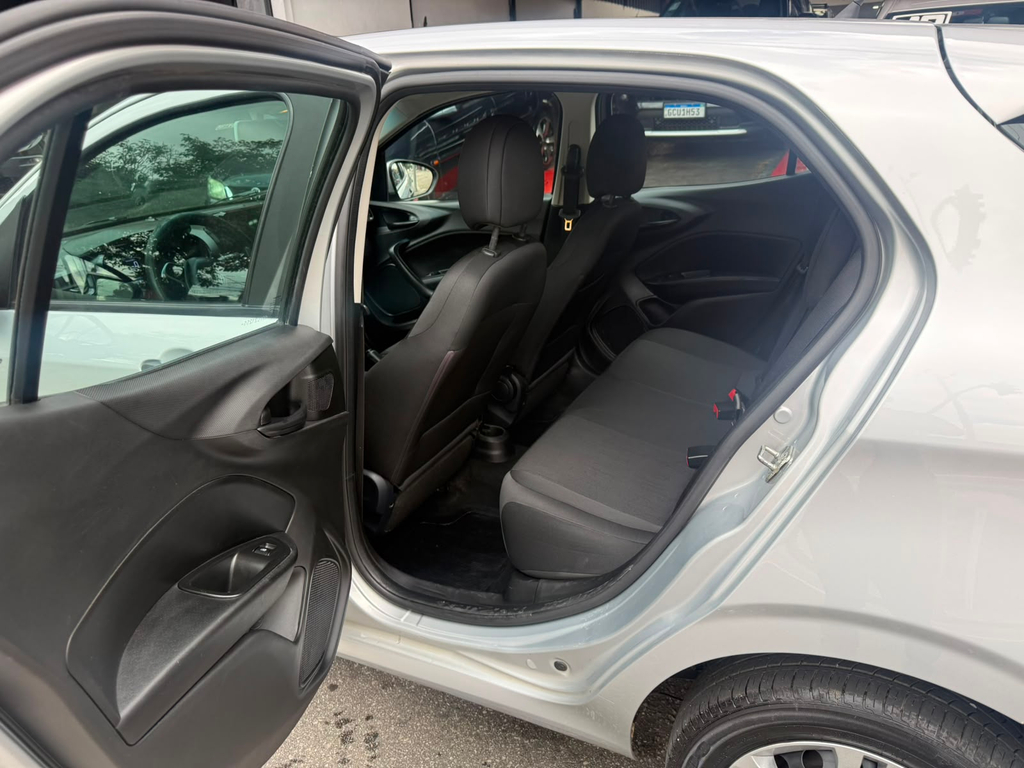 Fiat Argo Prata