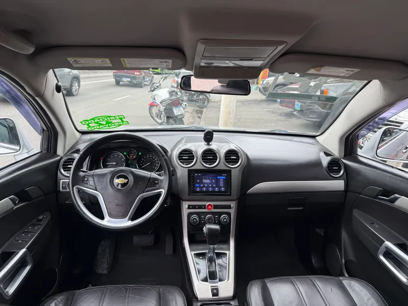 Chevrolet Captiva Prata