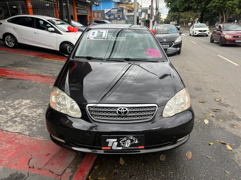 Toyota Corolla Preto