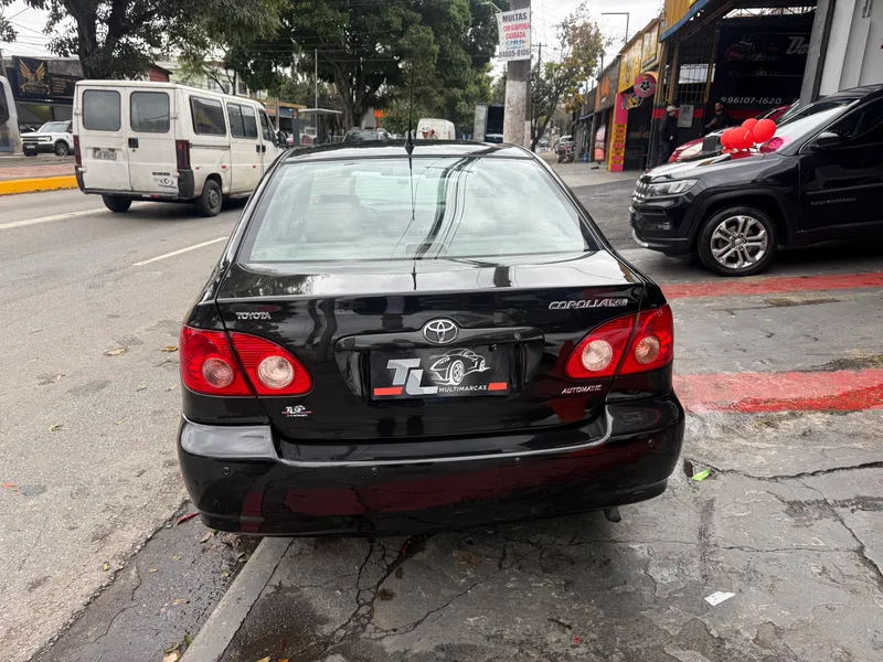 Toyota Corolla Preto