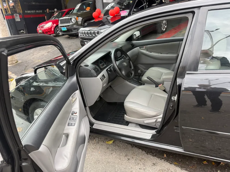 Toyota Corolla Preto