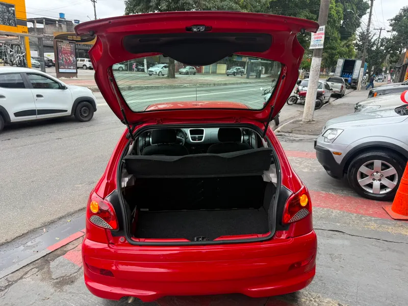 Peugeot 207 Vermelho