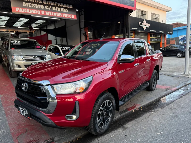 Toyota Hilux Cabine Dupla Vermelho