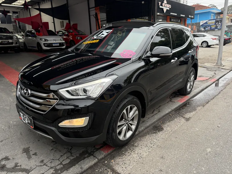 Hyundai Santa Fe Preto