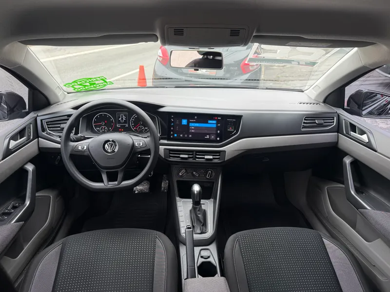 Volkswagen Virtus Preto