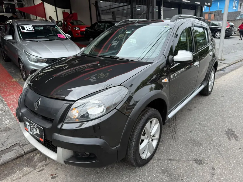 Renault Sandero Stepway Preto