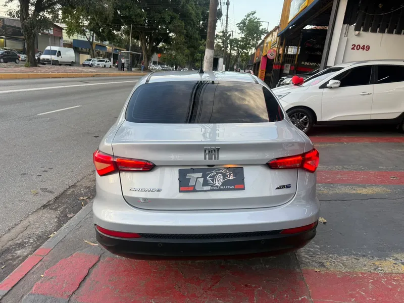 Fiat Cronos Prata