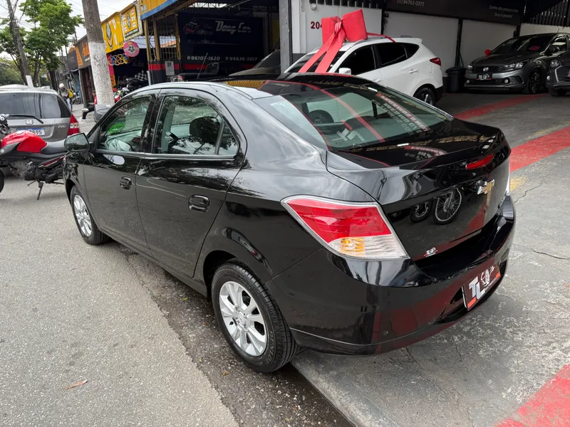 Chevrolet Prisma Preto