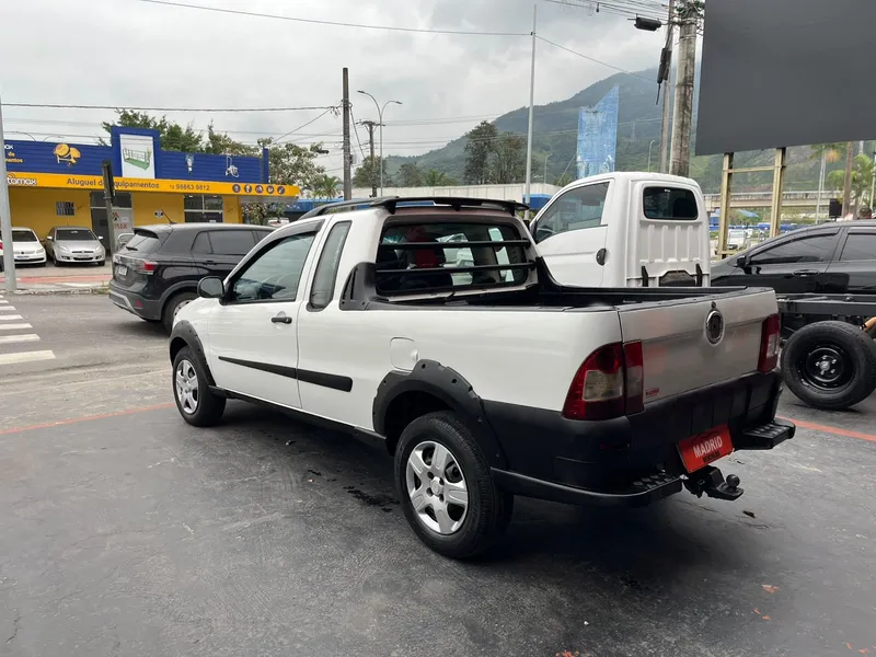 Fiat Strada Branco