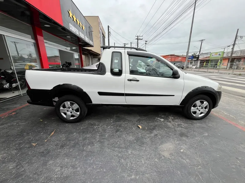 Fiat Strada Branco