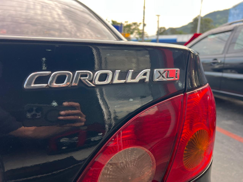 Toyota Corolla Preto