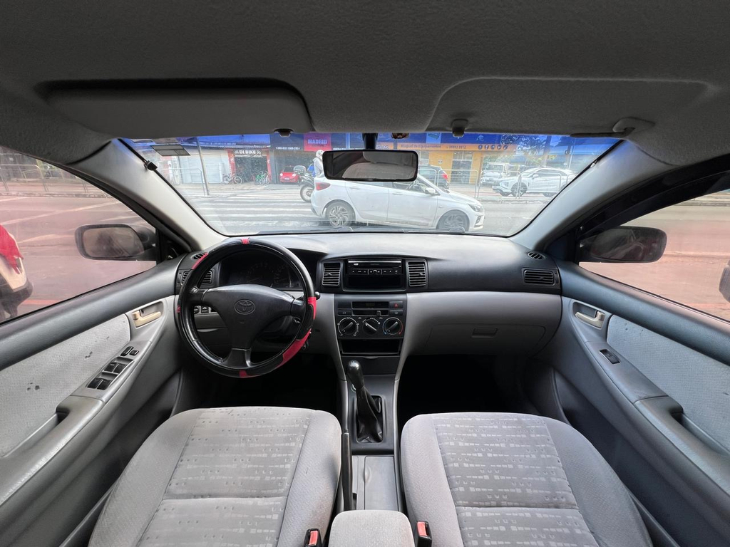 Toyota Corolla Preto
