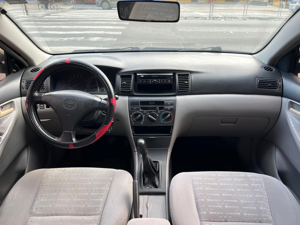 Toyota Corolla Preto
