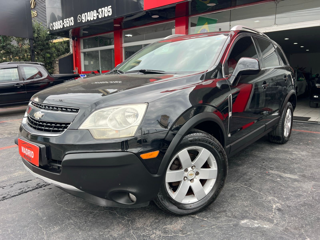 Chevrolet Captiva Preto