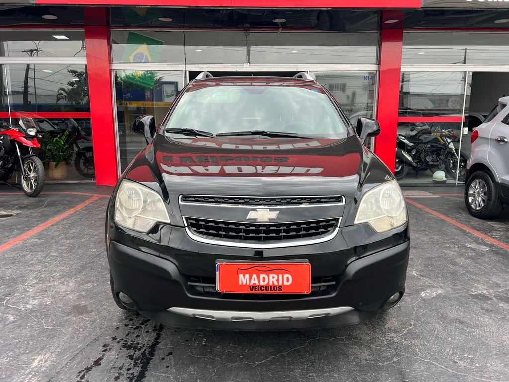 Chevrolet Captiva Preto