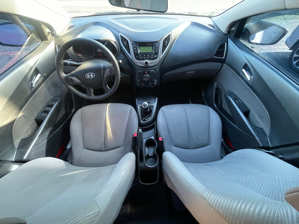 Hyundai HB20S Branco