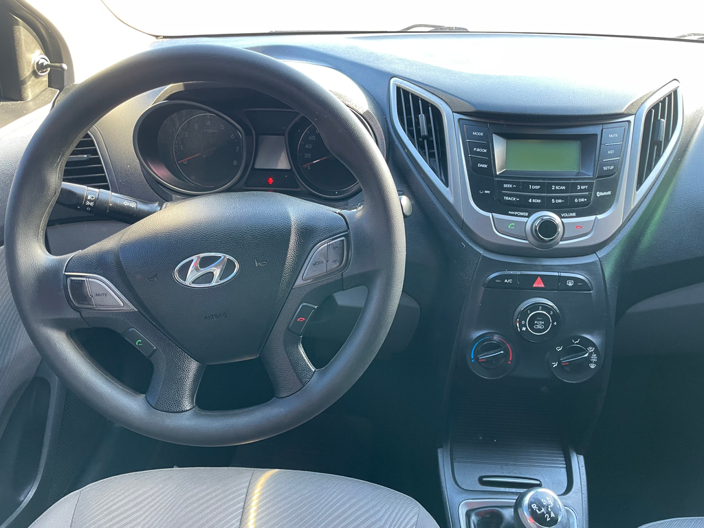 Hyundai HB20S Branco