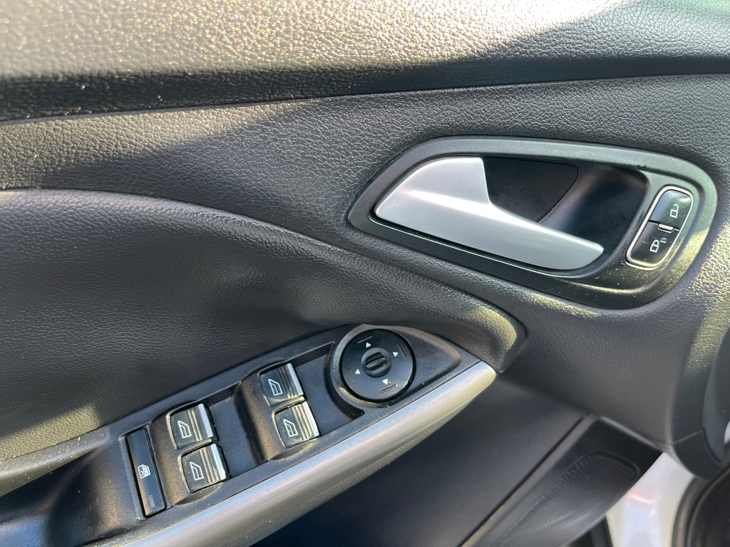 Ford Focus Branco