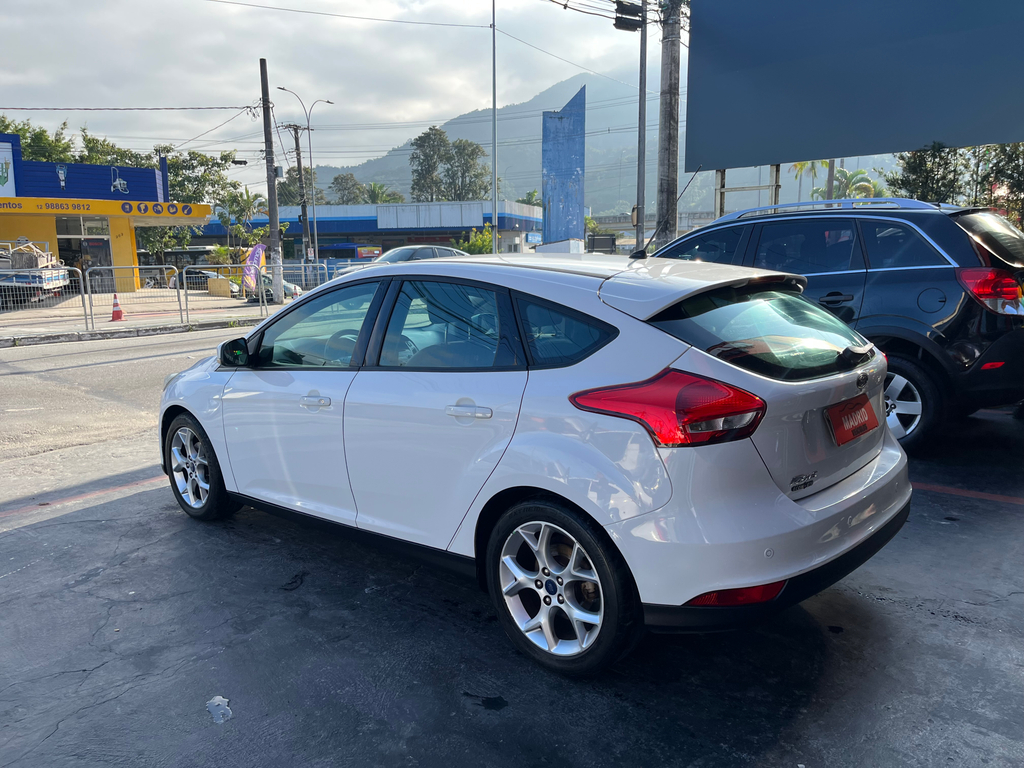 Ford Focus Branco