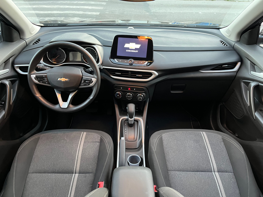 Chevrolet Tracker Preto